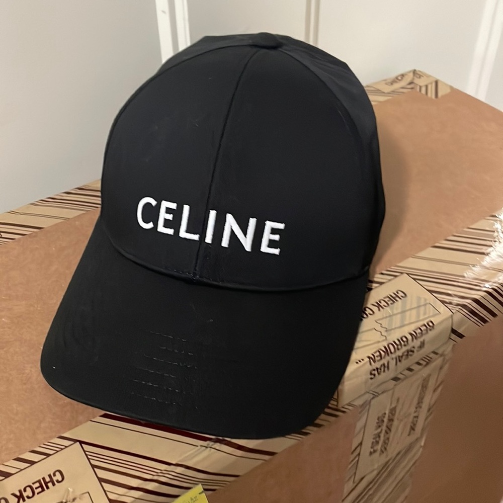 Celine hat🧢